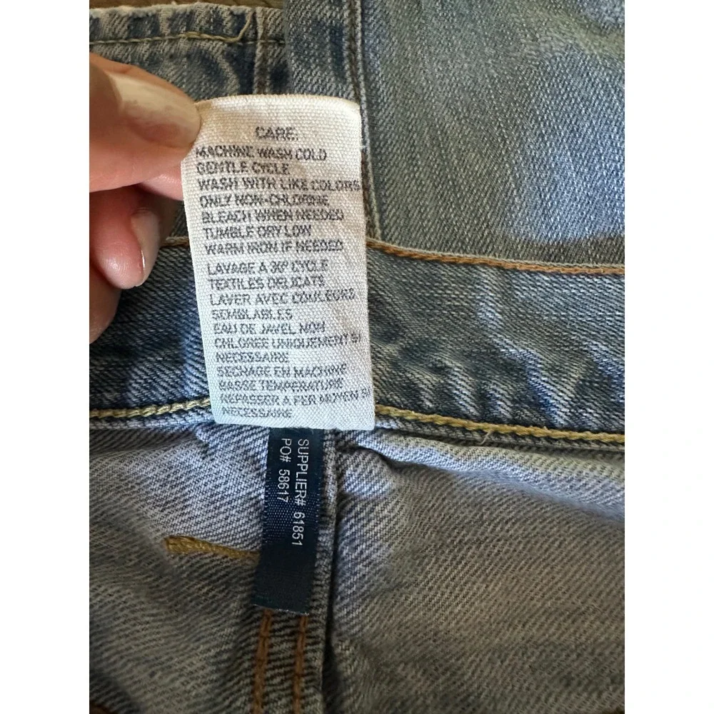 Polo Ralph Lauren Light Wash Distressed Straight Leg Jeans (32x32)